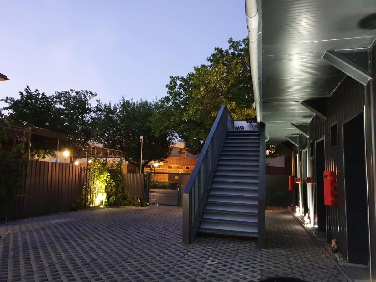 Motel Home Berlin Berlim Exterior foto